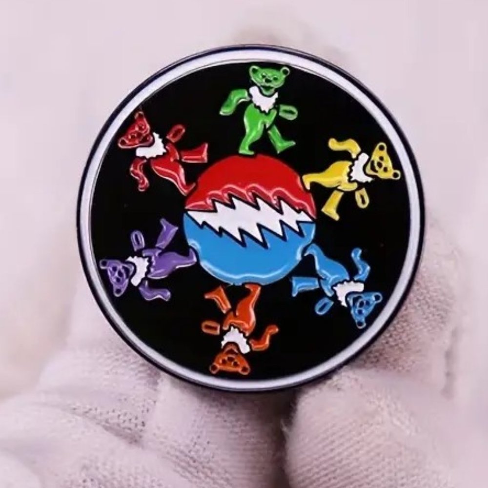 Pin Grateful Dead Brooch Dancing Bears Enamel Dead Head Rainbow Trendy Stylish